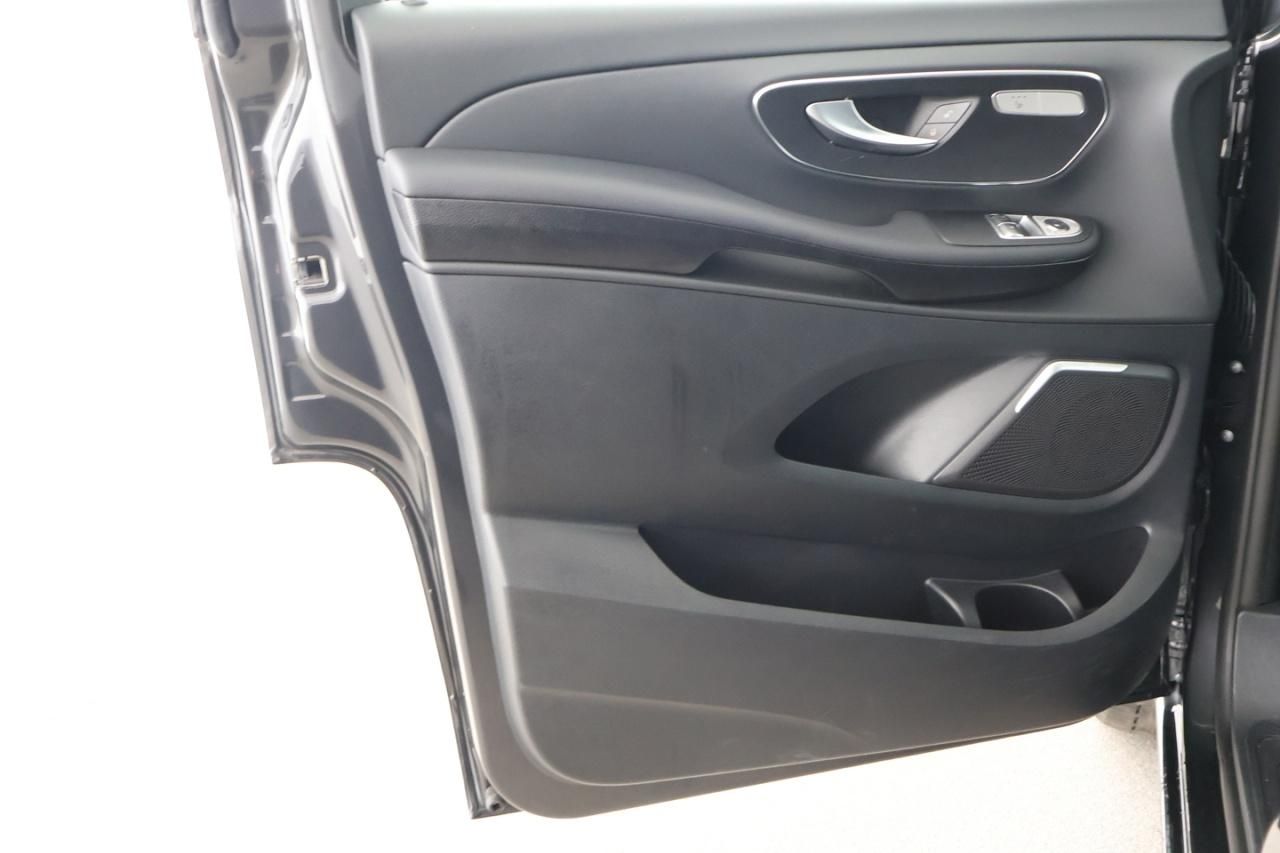 Mercedes-Benz V 250 d Lang 4MATIC - Samsaru's Car Outlet