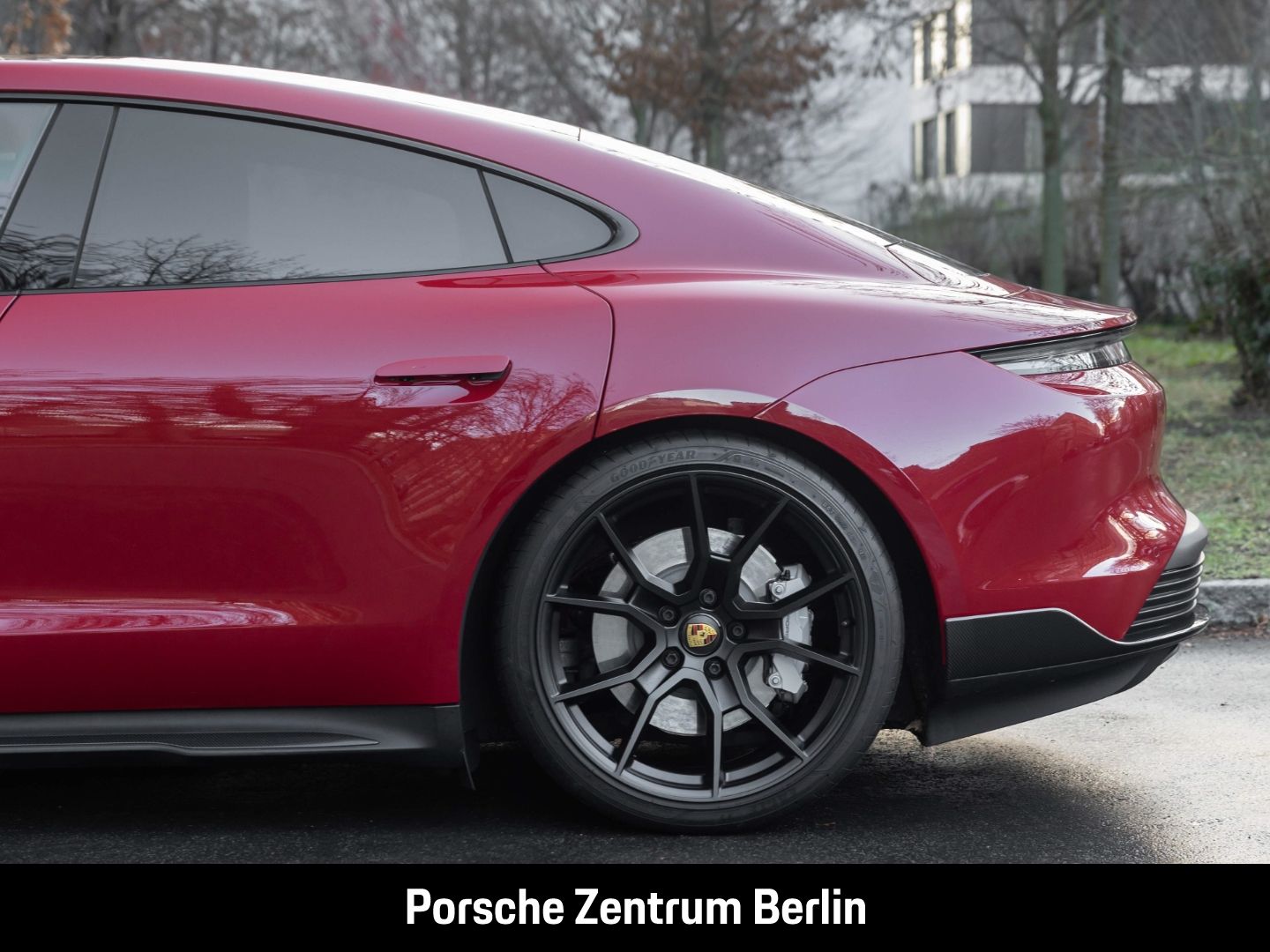 Porsche Taycan GTS Burmester Panoramadach LED-Matrix
