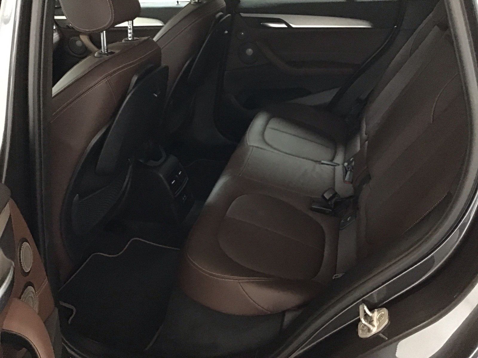 BMW X1 xDrive25e Sport Line - Samsaru's Car Outlet