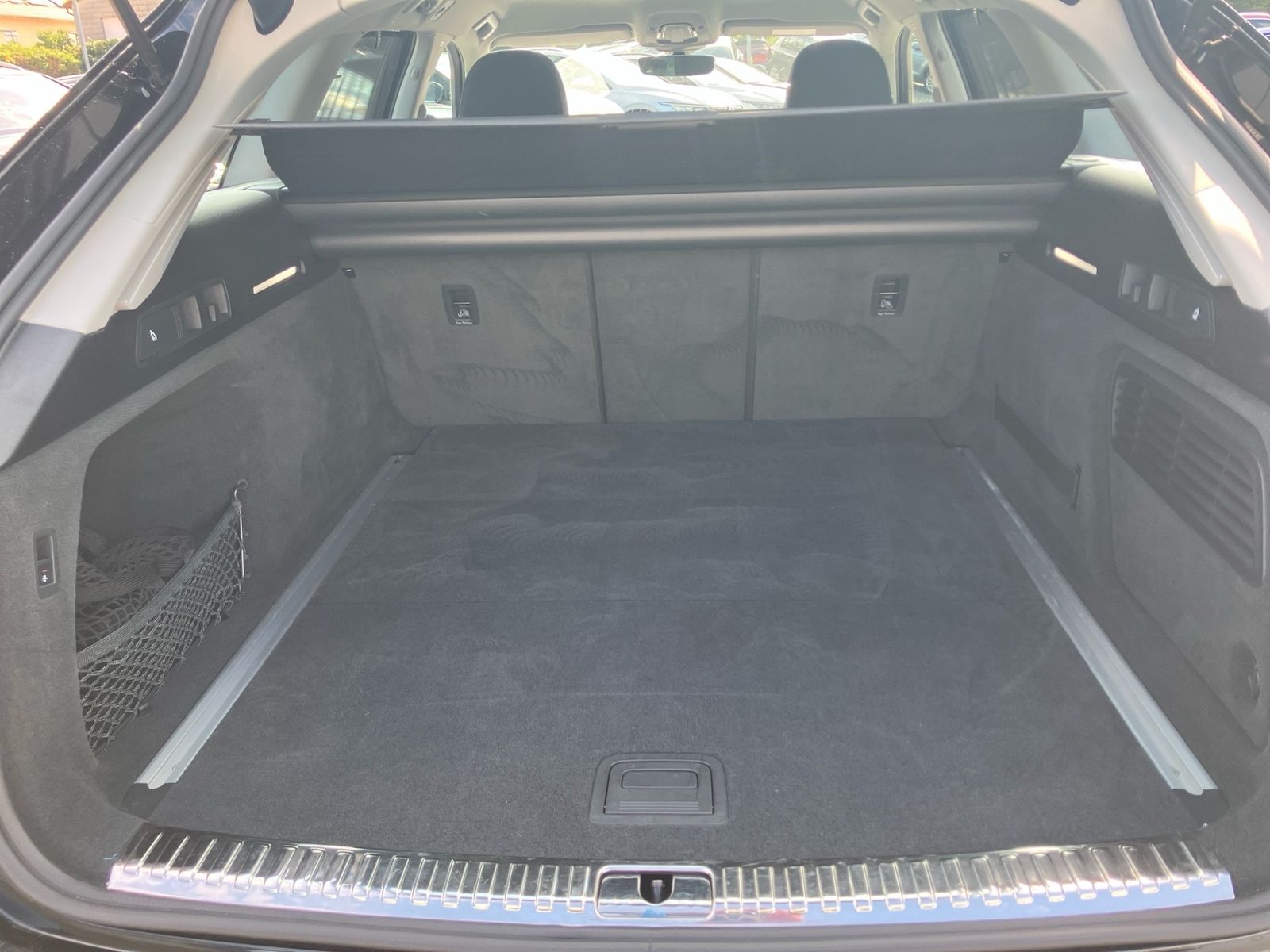 Audi A6 Avant 45 TFSI - Samsaru's Car Outlet