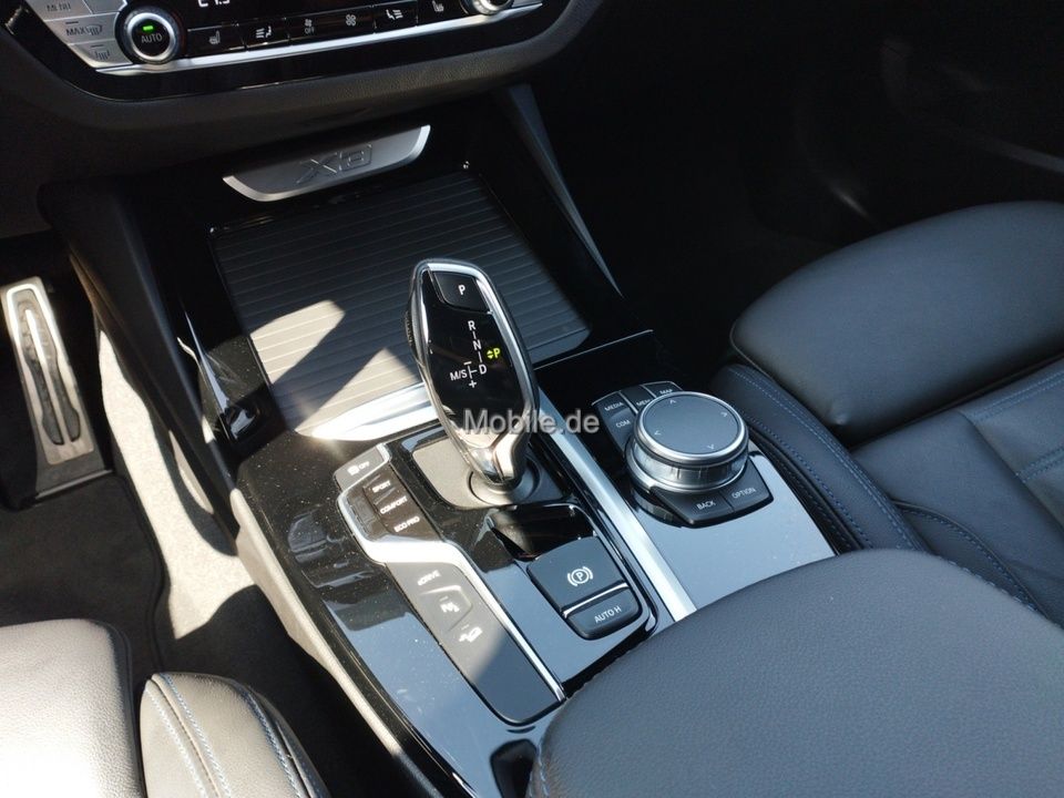 BMW X3 xDrive30e M SPORT - Samsaru's Car Outlet