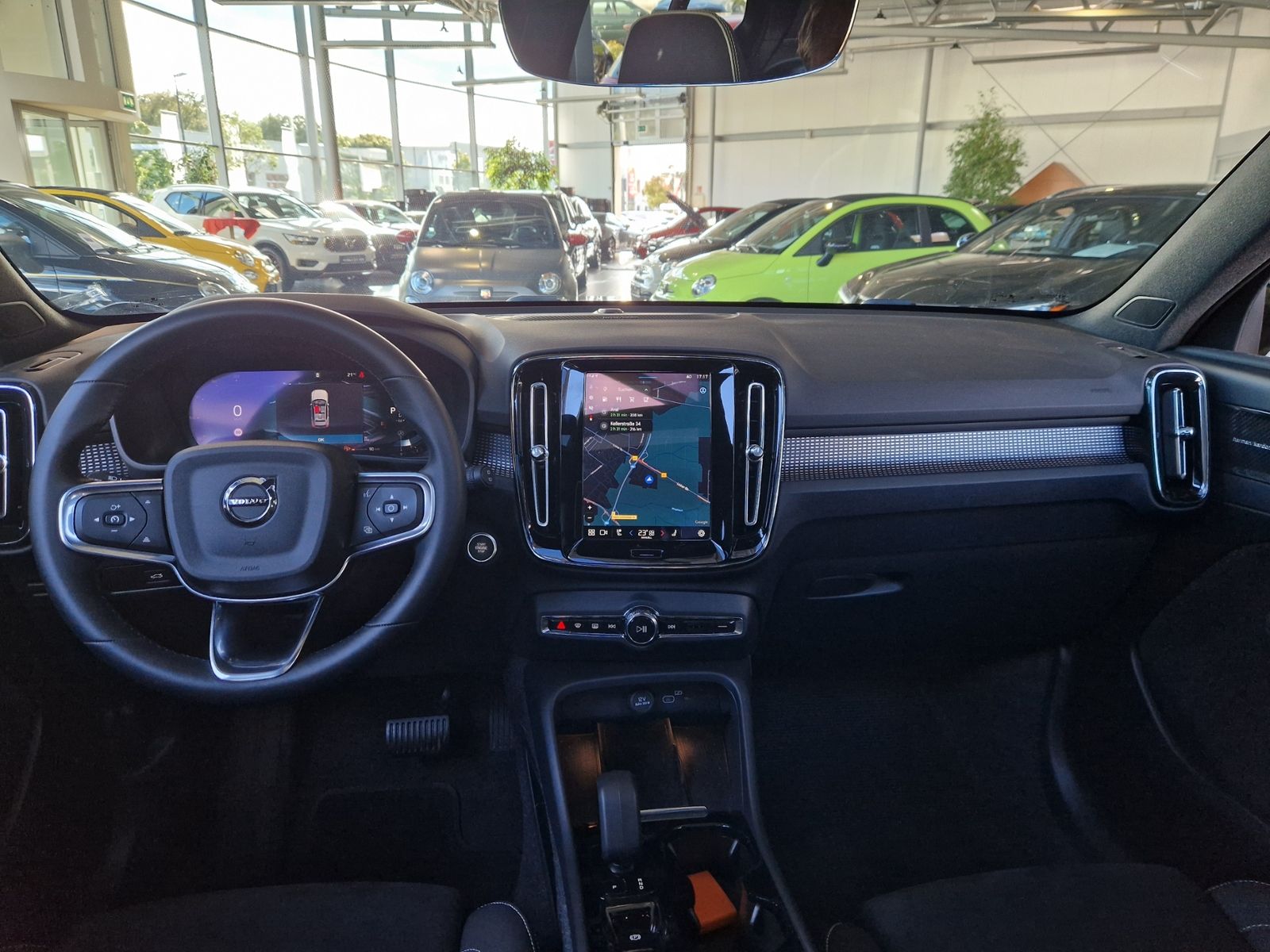 Volvo XC40 Ultra Dark PANO KLIMA ALU AHK NAVI