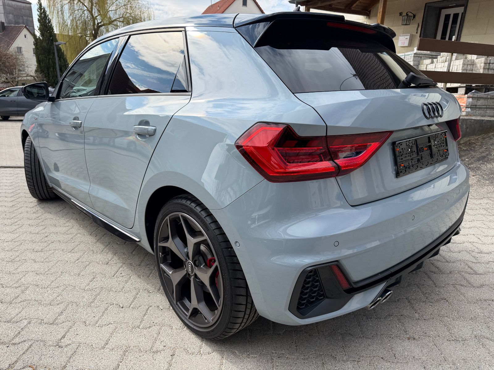 Audi A1 Sportback 40 TFSI S line, S line 2x, VOLL!!