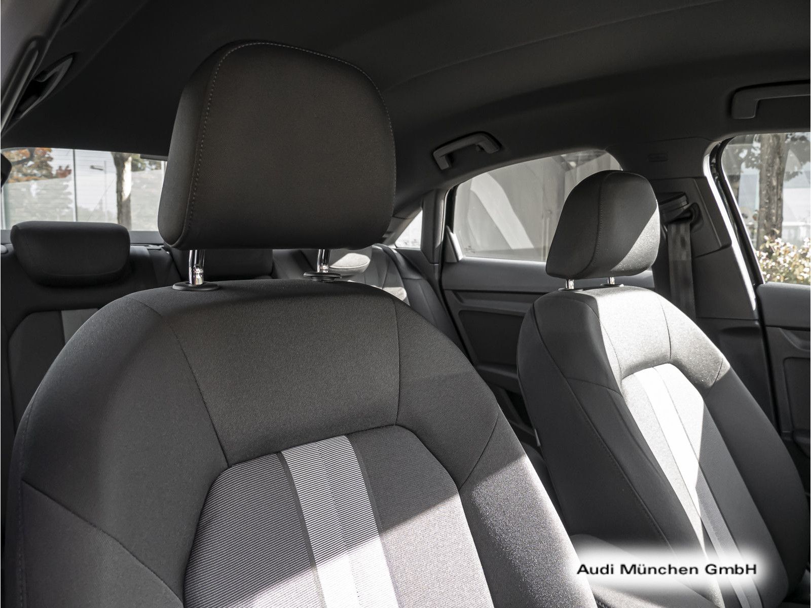 Audi A3 Limousine 30 TFSI S tronic advanced AHK/Virtu