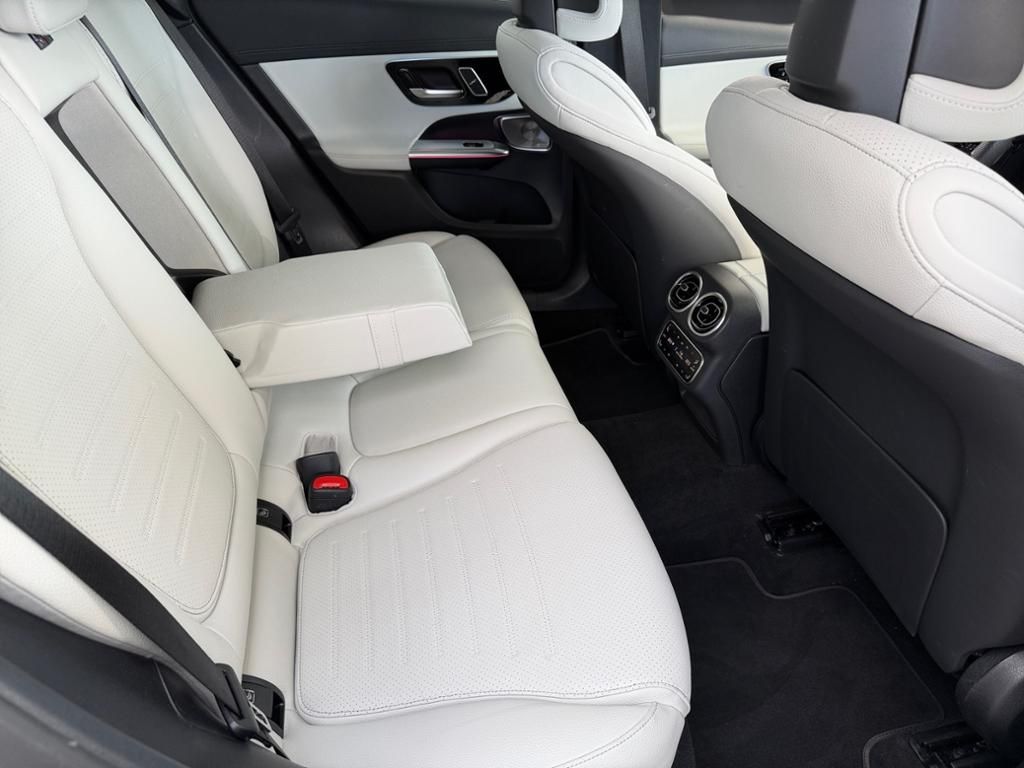 Mercedes-Benz GLC 300 de 4M Coupé AMG, Night, 20'', Pano,Burm3