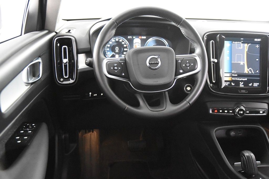 Volvo XC40 T4 Recharge - Samsaru's Car Outlet