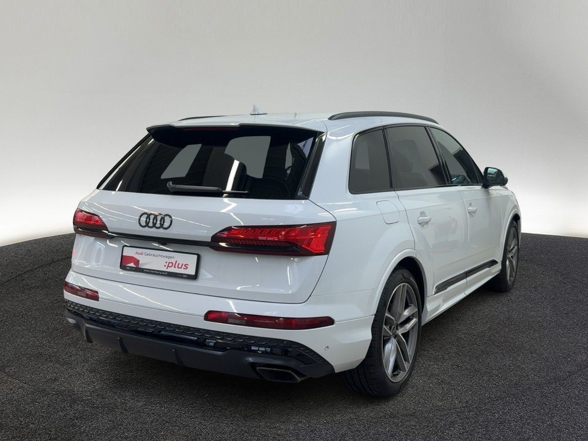 Audi Q7 55 TFSI e S line quattro tiptronic AHK Luftfe
