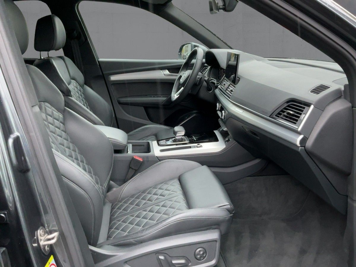 Audi Q5 45 TFSI QU 2xS-LINE - Samsaru's Car Outlet