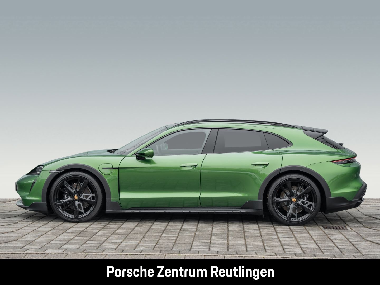 Porsche Taycan 4S Cross Turismo Burmester Surround-View