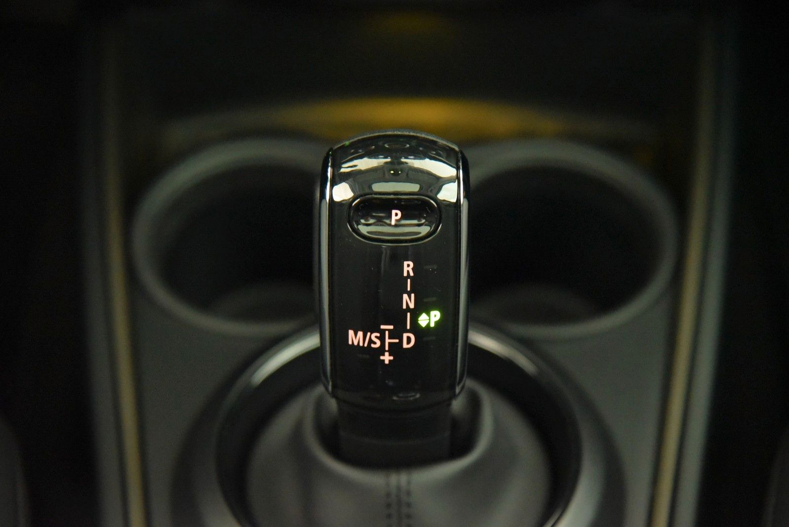 MINI Mini Cooper Countryman Classic - Samsaru's Car Outlet