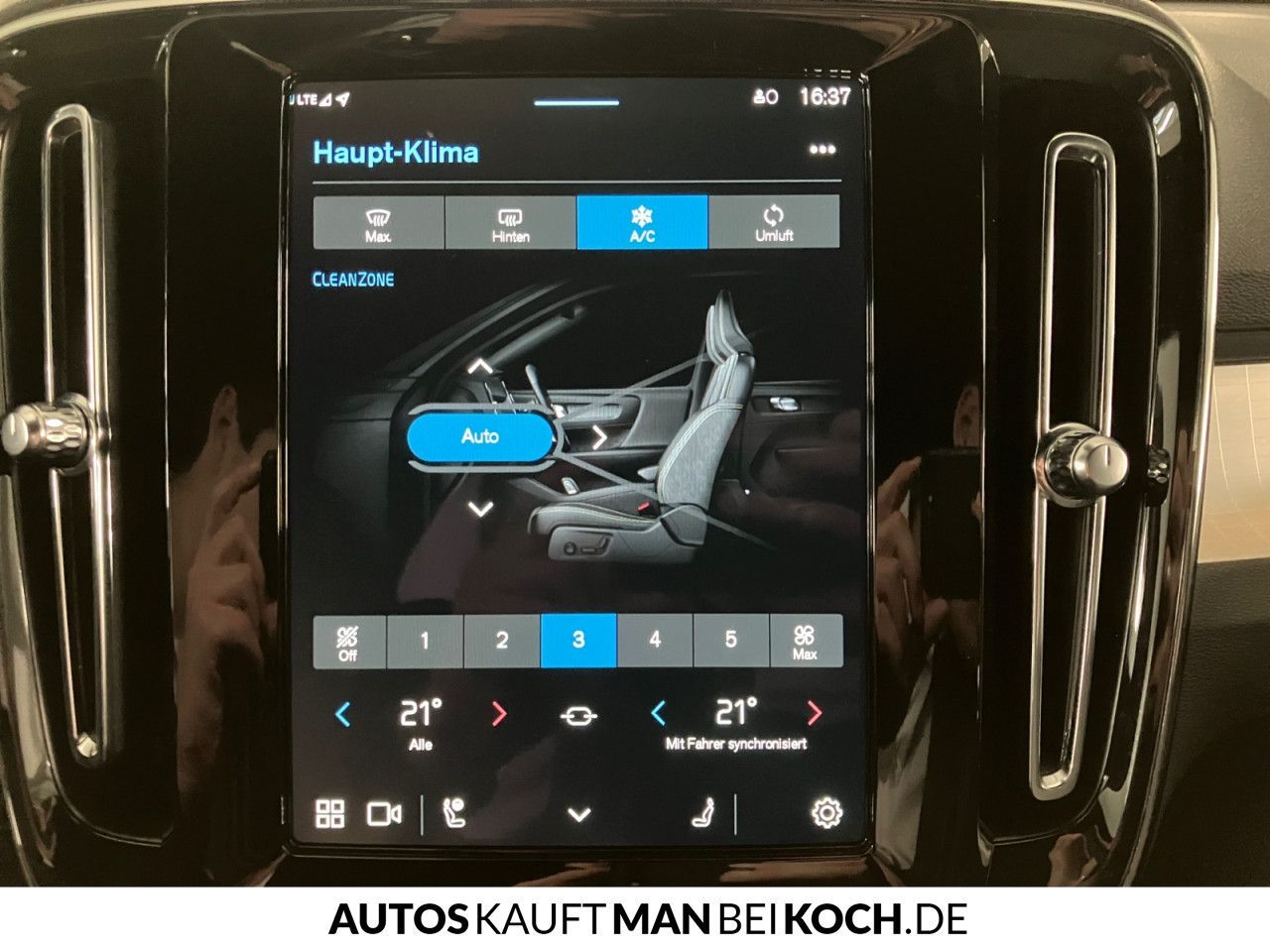 Volvo XC40 B3 DKG Core AHK LED SHZ/LHZ NAVI PDC/CAM!