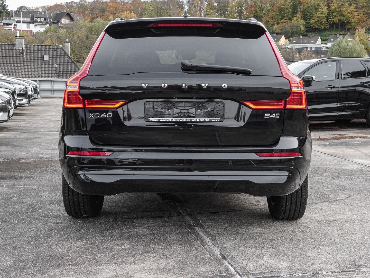 Volvo XC60 Momentum Pro AWD B4 Diesel EU6d AHK Digital