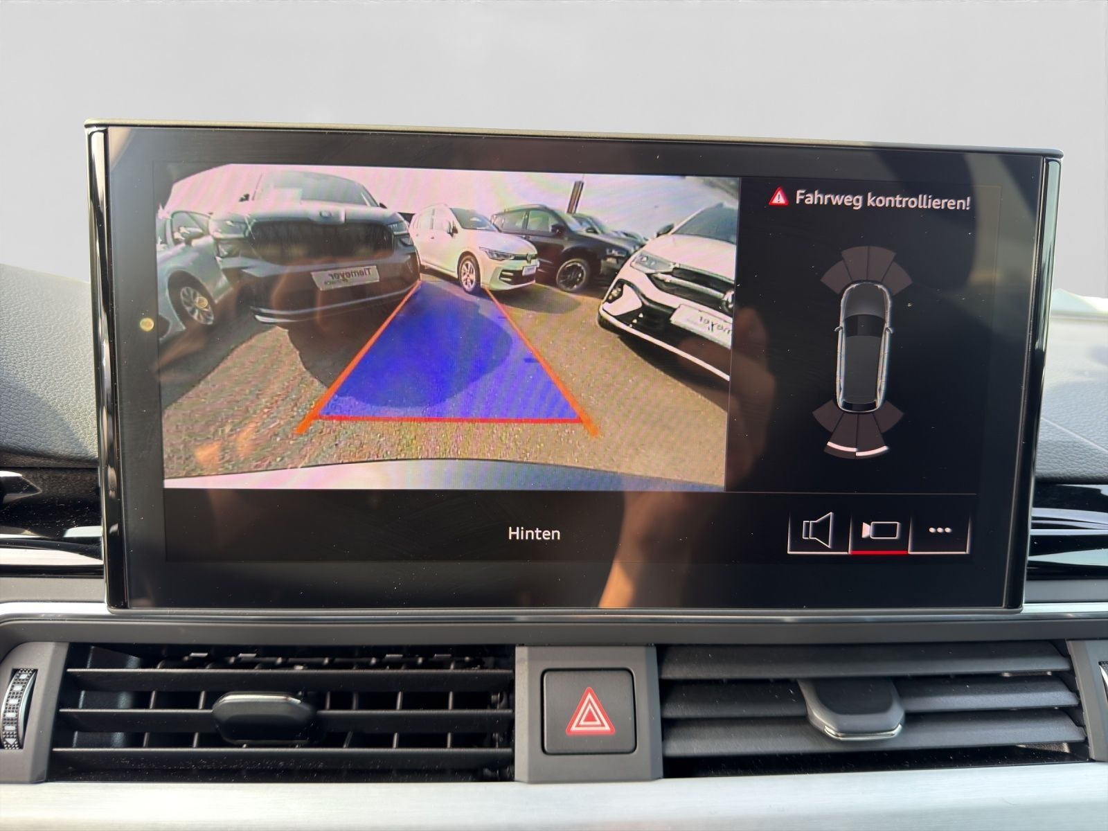 Audi A4 Avant 40 TFSI Q 2x S LINE AHK MATRIX-LED LM19