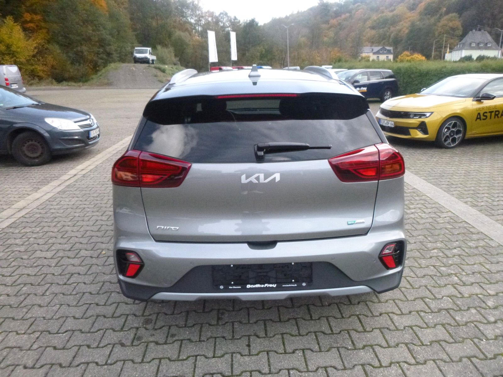 Kia Niro Spirit Plug-In-Hybrid - Samsaru's Car Outlet