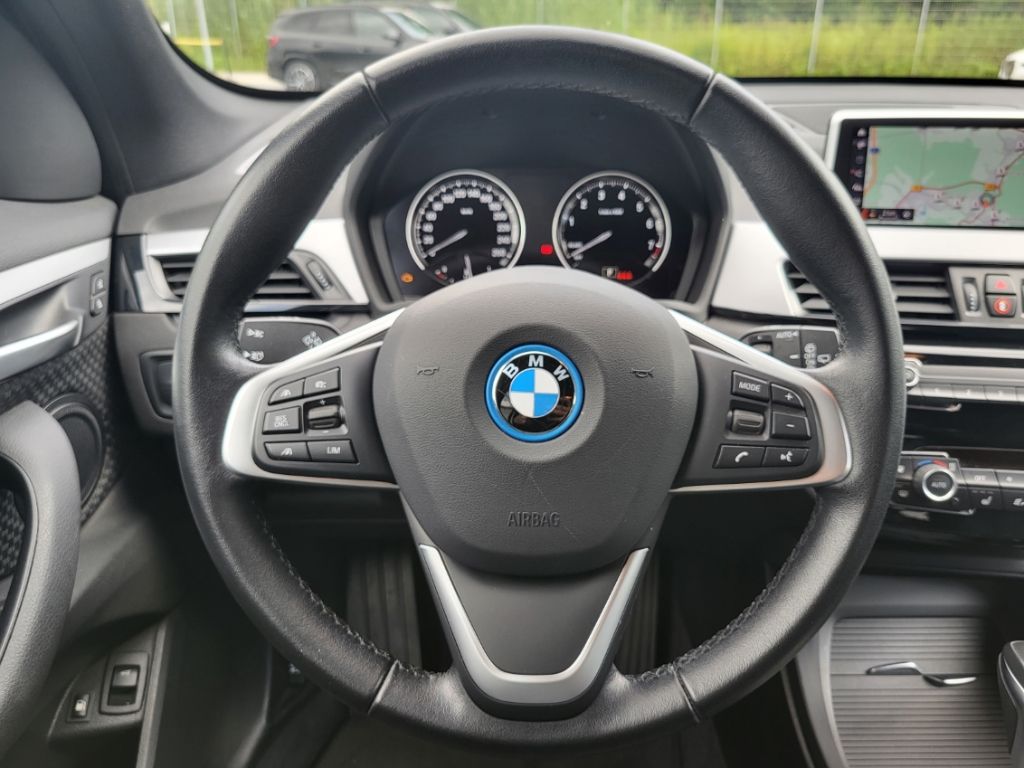 BMW X1 xDrive25e A - Samsaru's Car Outlet