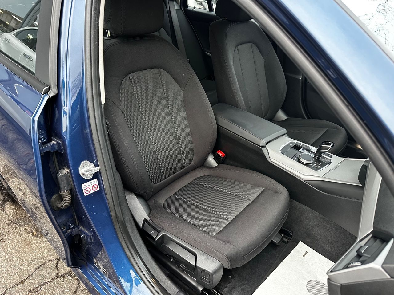 BMW 320 320d xDrive Touring Luxury - Samsaru's Car Outlet