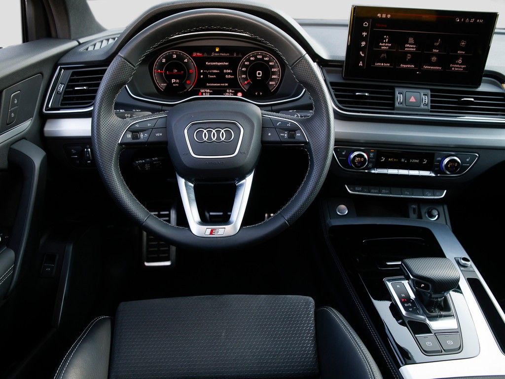 Audi Q5 40 TDI S line Panorama Matrix AHK Kamera ACC