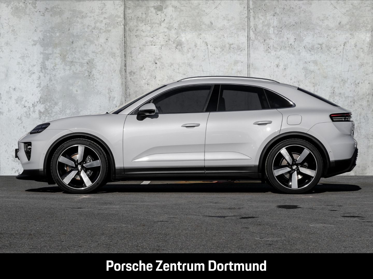 Porsche Macan 4 Surround-View InnoDrive LED-Matrix BOSE