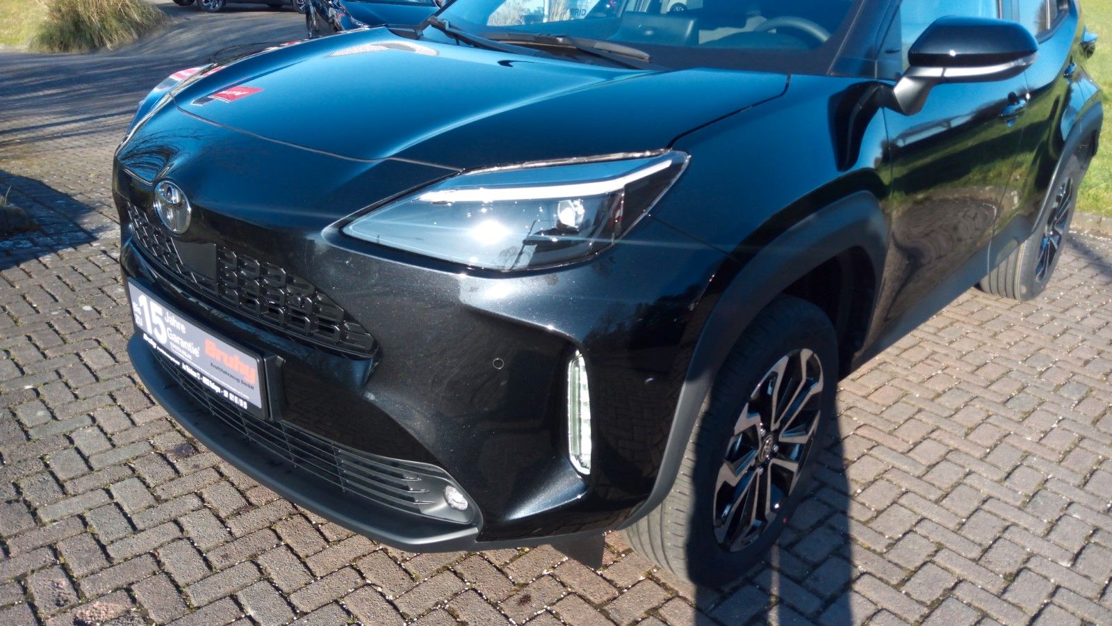 Toyota Yaris Cross 1,5-l-VVT-iE Teamplayer Safety P. V