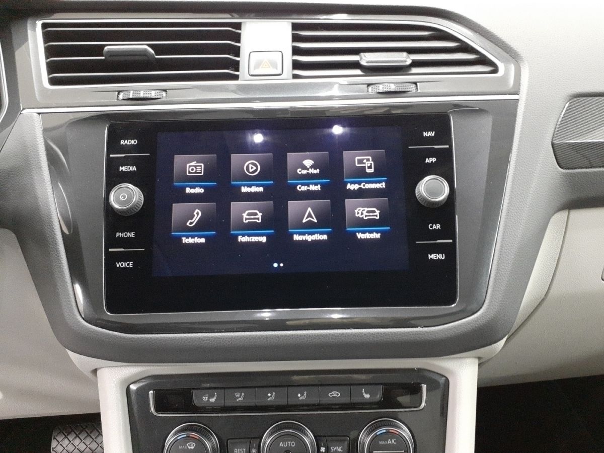 Volkswagen Tiguan 2.0TDI 4Motion Highline - Samsaru's Car Outlet