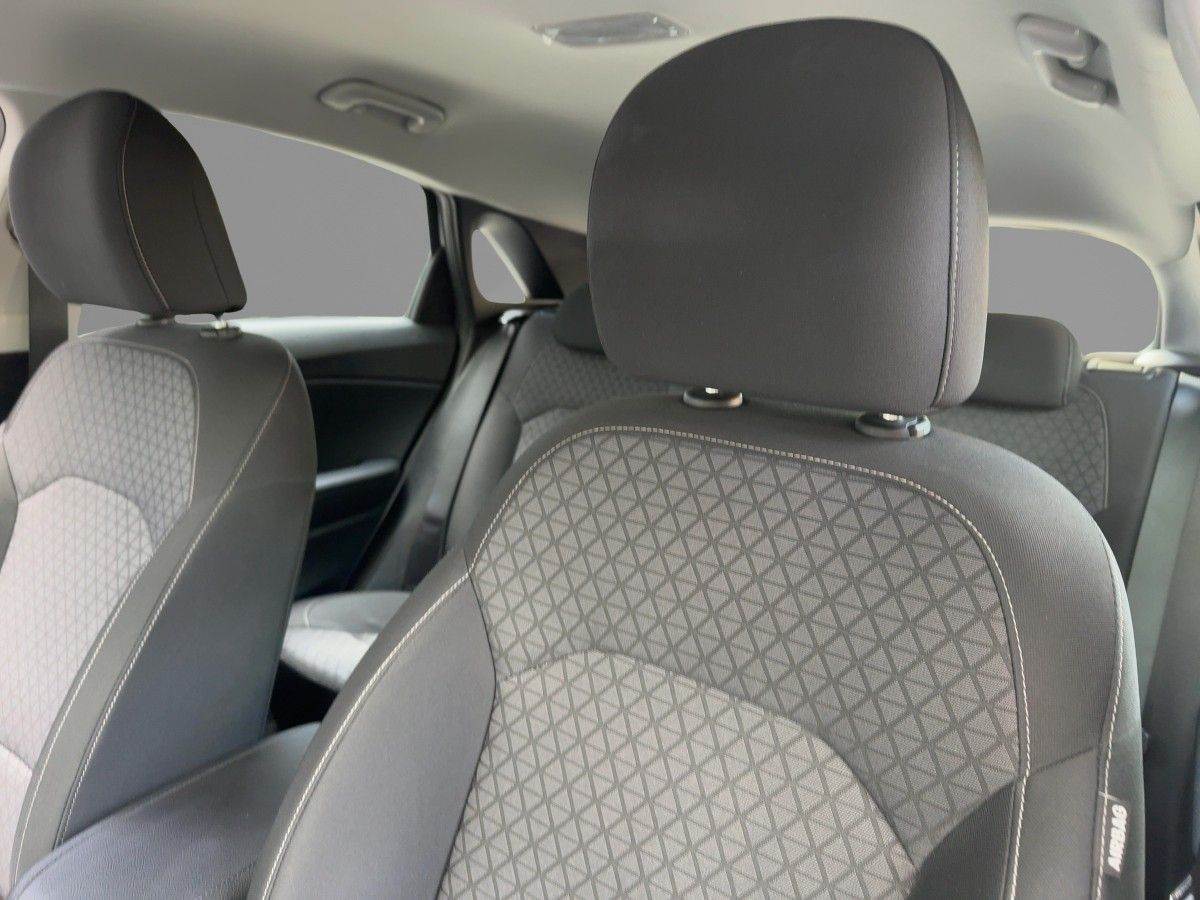 Kia cee'd Vision 1.5T - Samsaru's Car Outlet