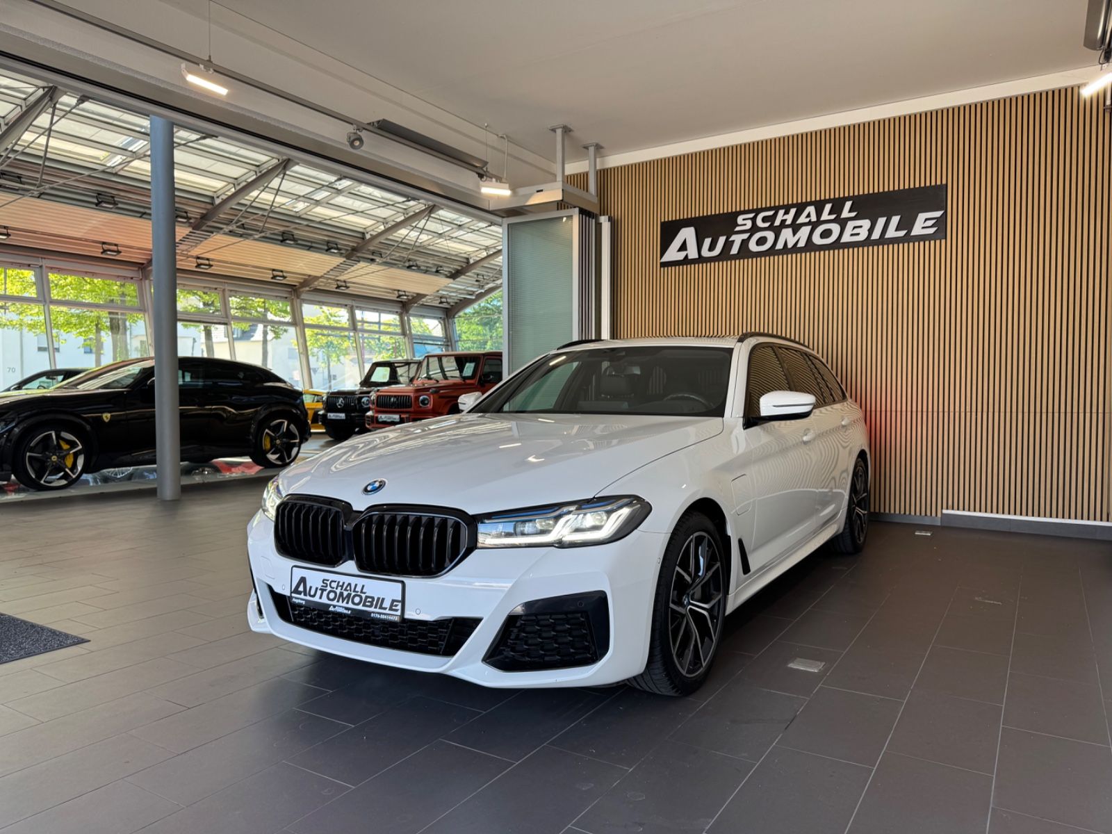 BMW 530e Touring *M-Sport/PANO/LASER/ACC/HUD/H&K/AHK