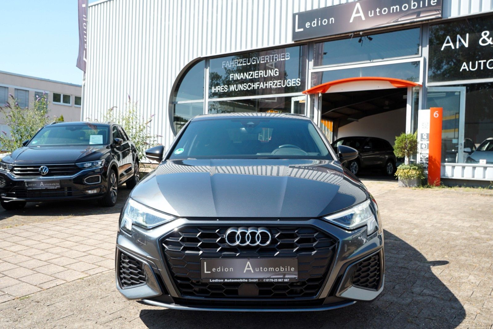 Audi A3 Sportback 45 TFSI e S line - Samsaru's Car Outlet