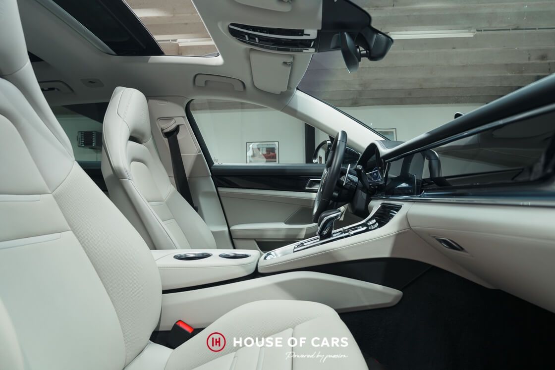 Porsche PANAMERA 4 E-HYBRID ST BELGIAN - VAT - JUST SERV