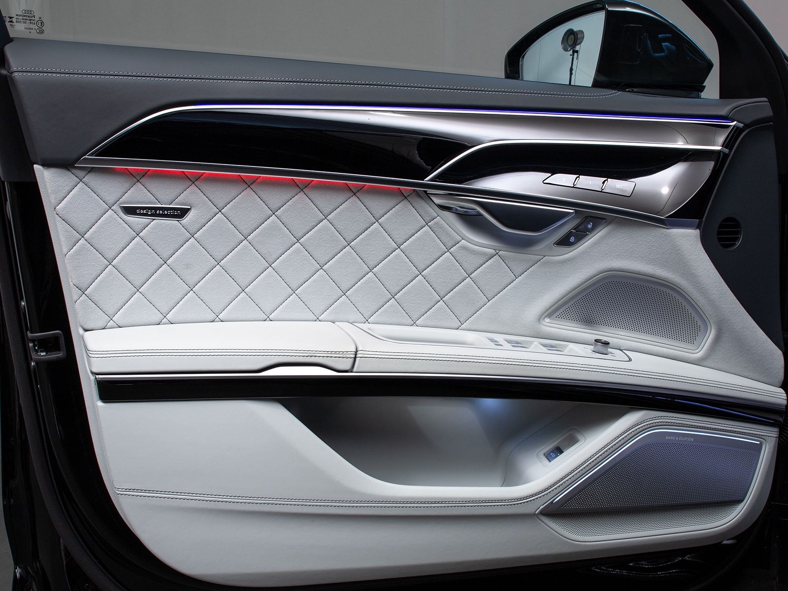 Audi A8 S-Line - Samsaru's Car Outlet