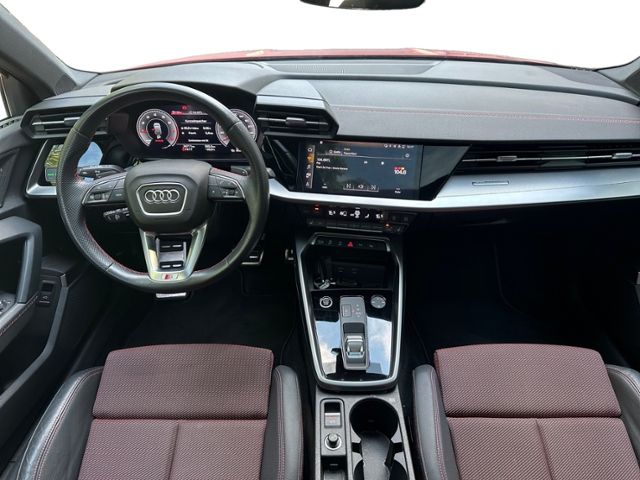Audi A3 Sportback S-LINE 35 TFSI MATRIX PANO B&O RFK
