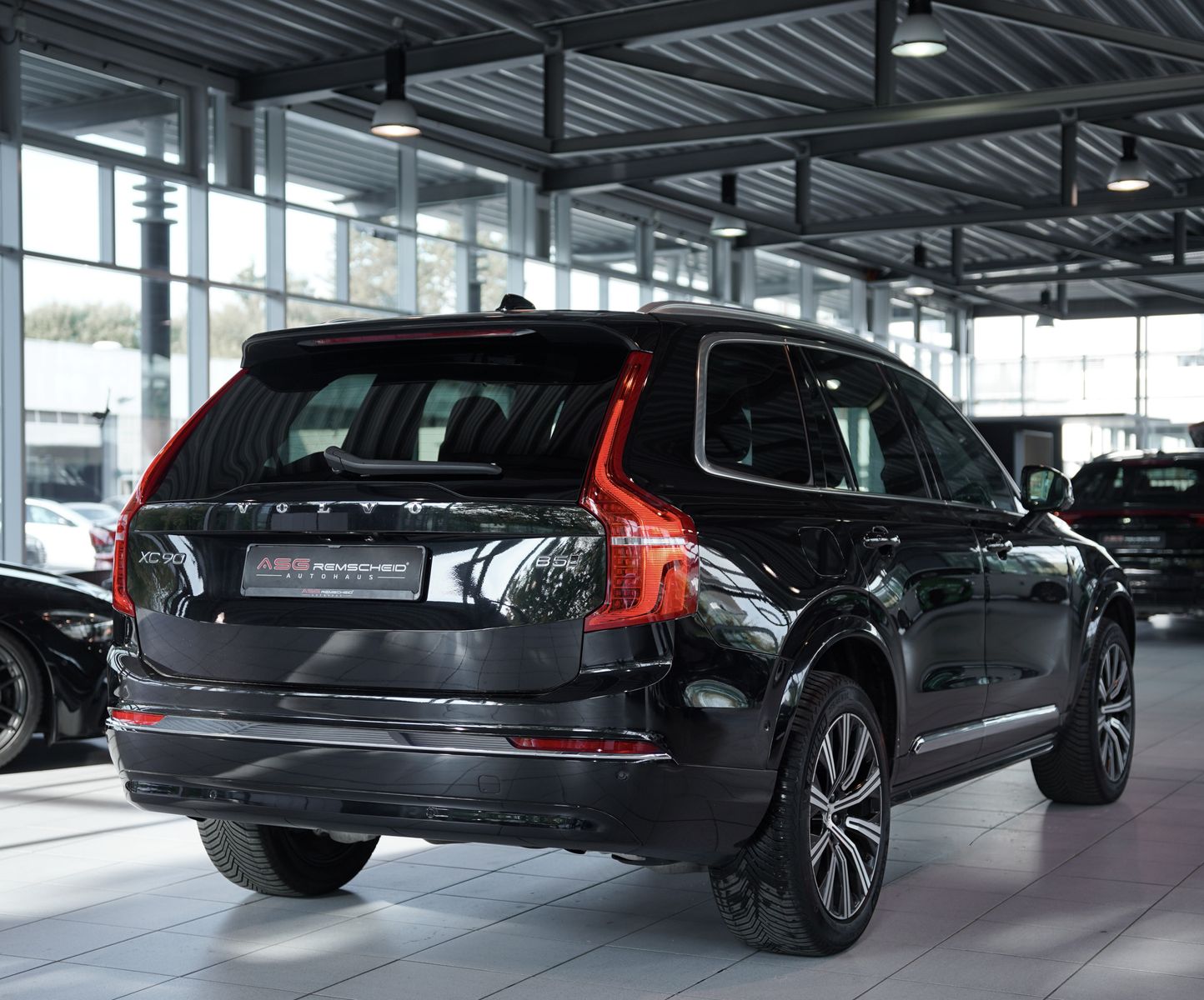 Volvo XC90 Plus Bright AWD *7-Sitzer *GSD *360° *AHK