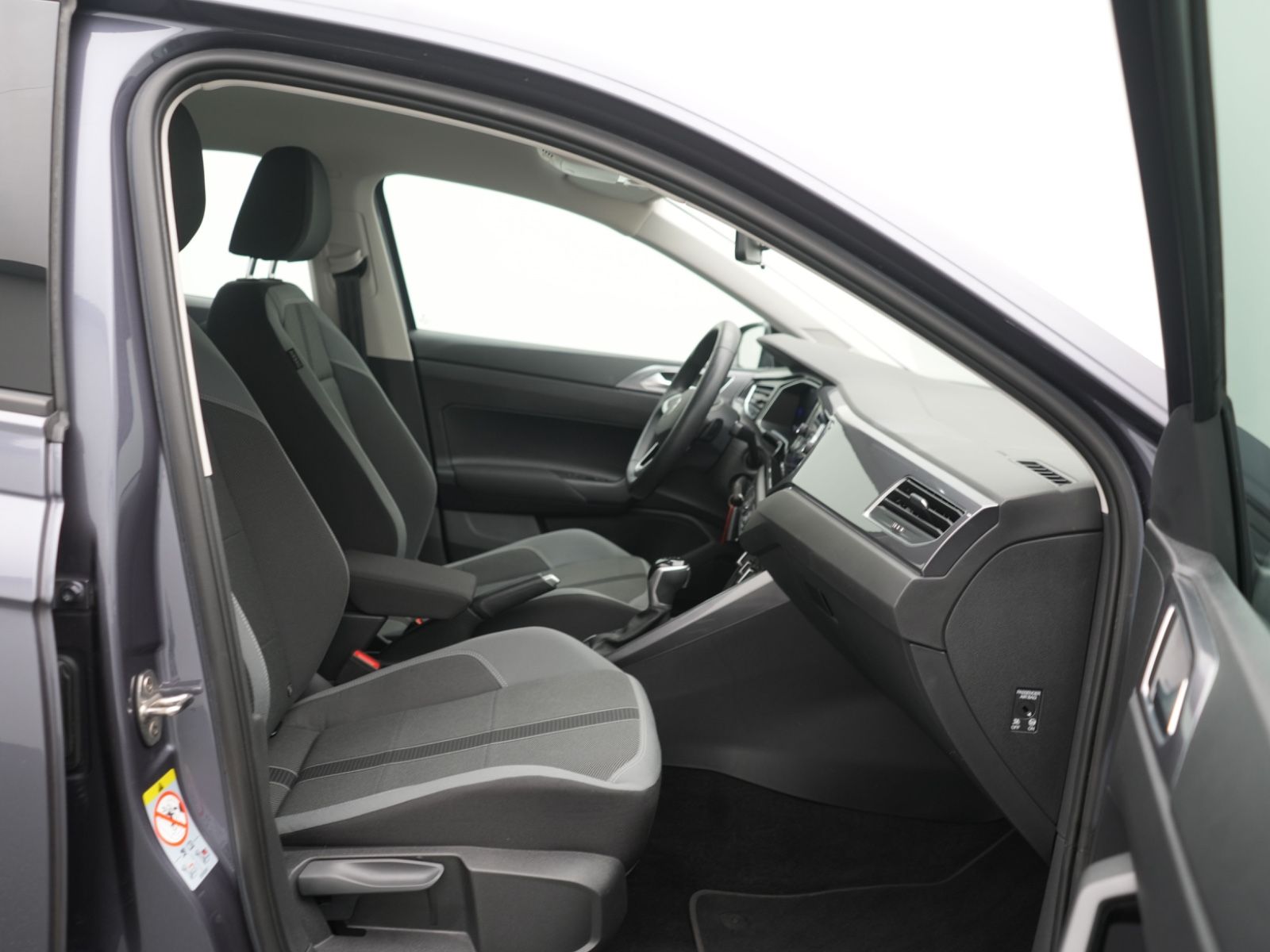 Volkswagen Polo Style DSG - Samsaru's Car Outlet