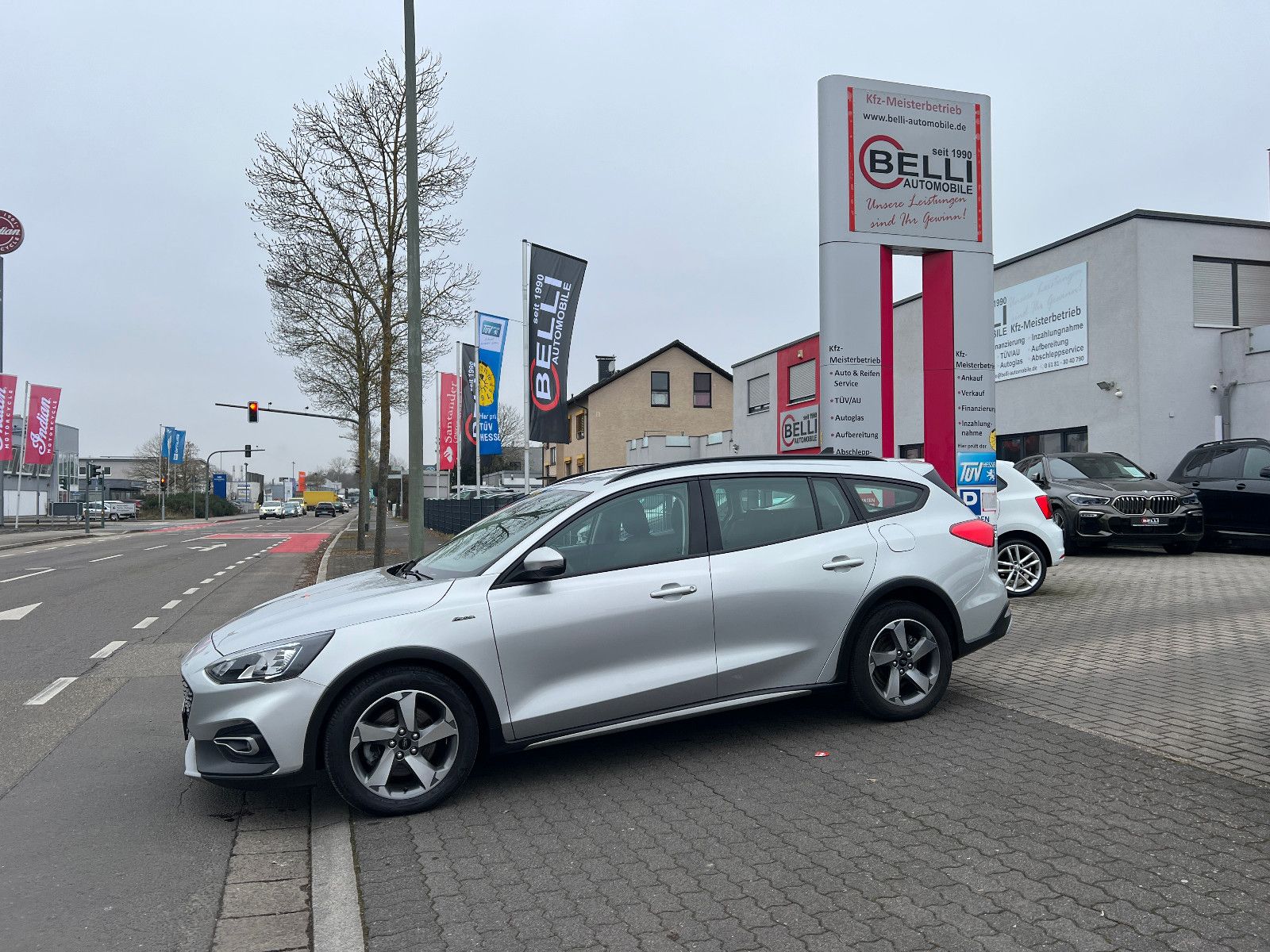 Ford Focus Turnier Active X Aut. - Samsaru's Car Outlet