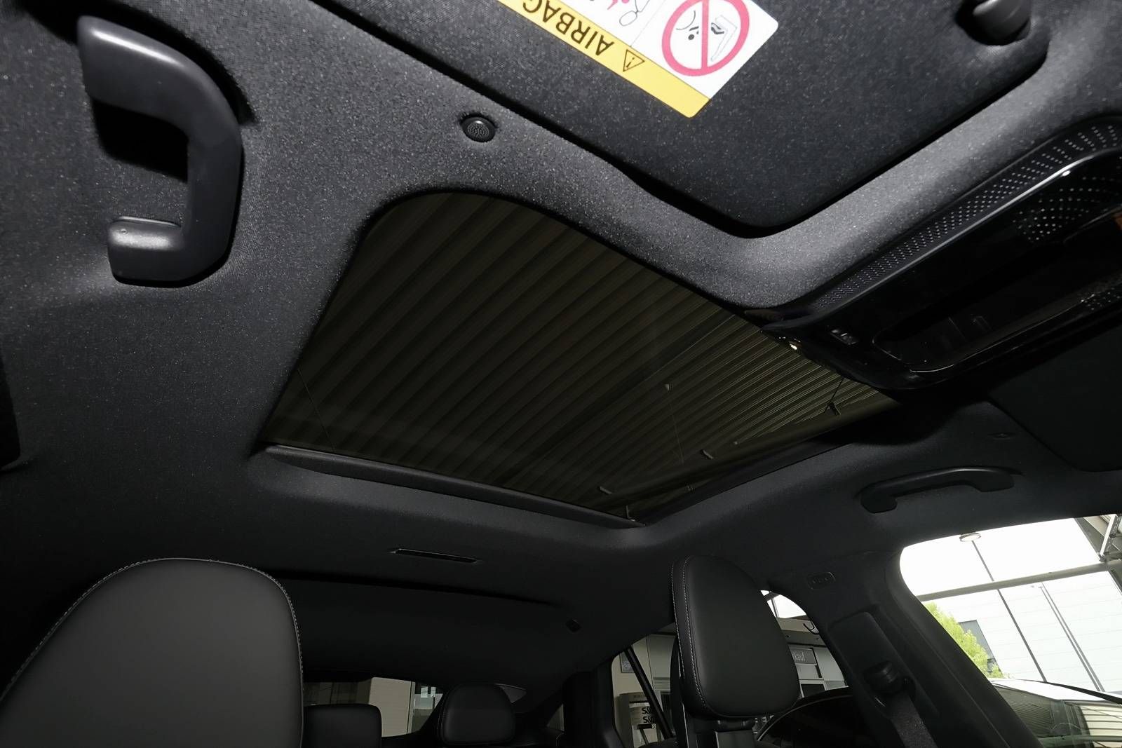 Mercedes-Benz GLC 300 d 4M AMG Standhz.+LED+Pano+AHK+Distronic