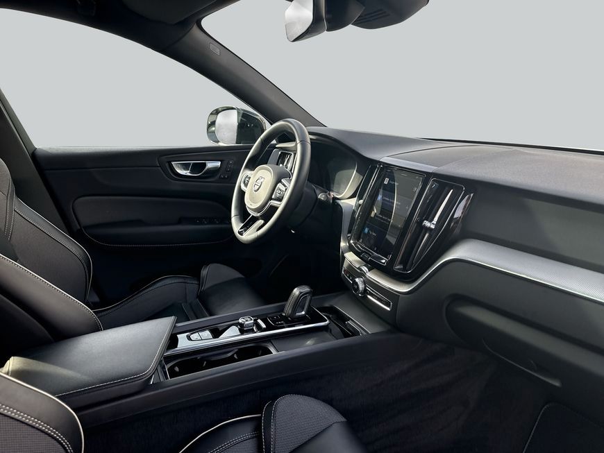 Volvo XC60 T6 AWD Recharge Geartronic RDesign