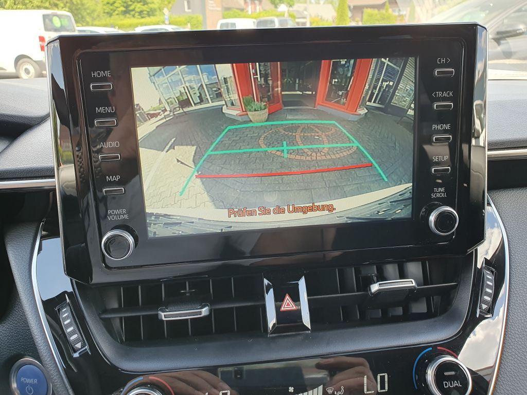 Toyota Corolla 2.0 Hybrid - Samsaru's Car Outlet