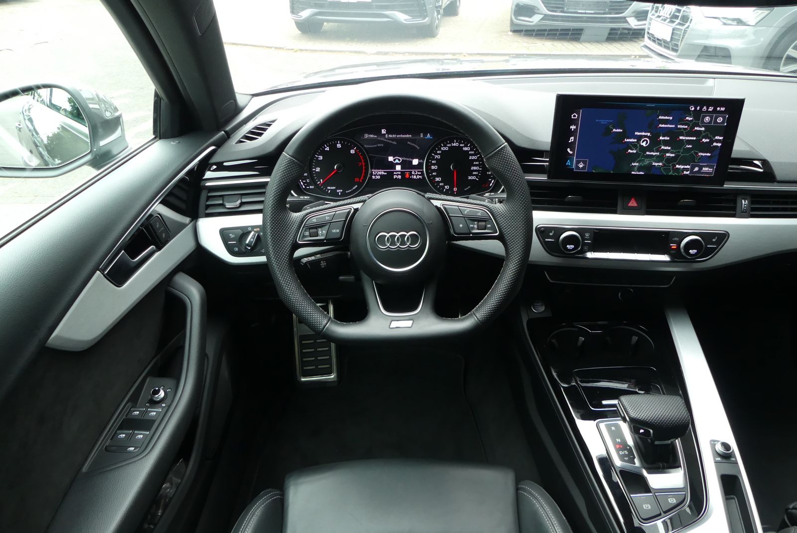 Audi A4 40 TFSI quattro S-Line - Samsaru's Car Outlet