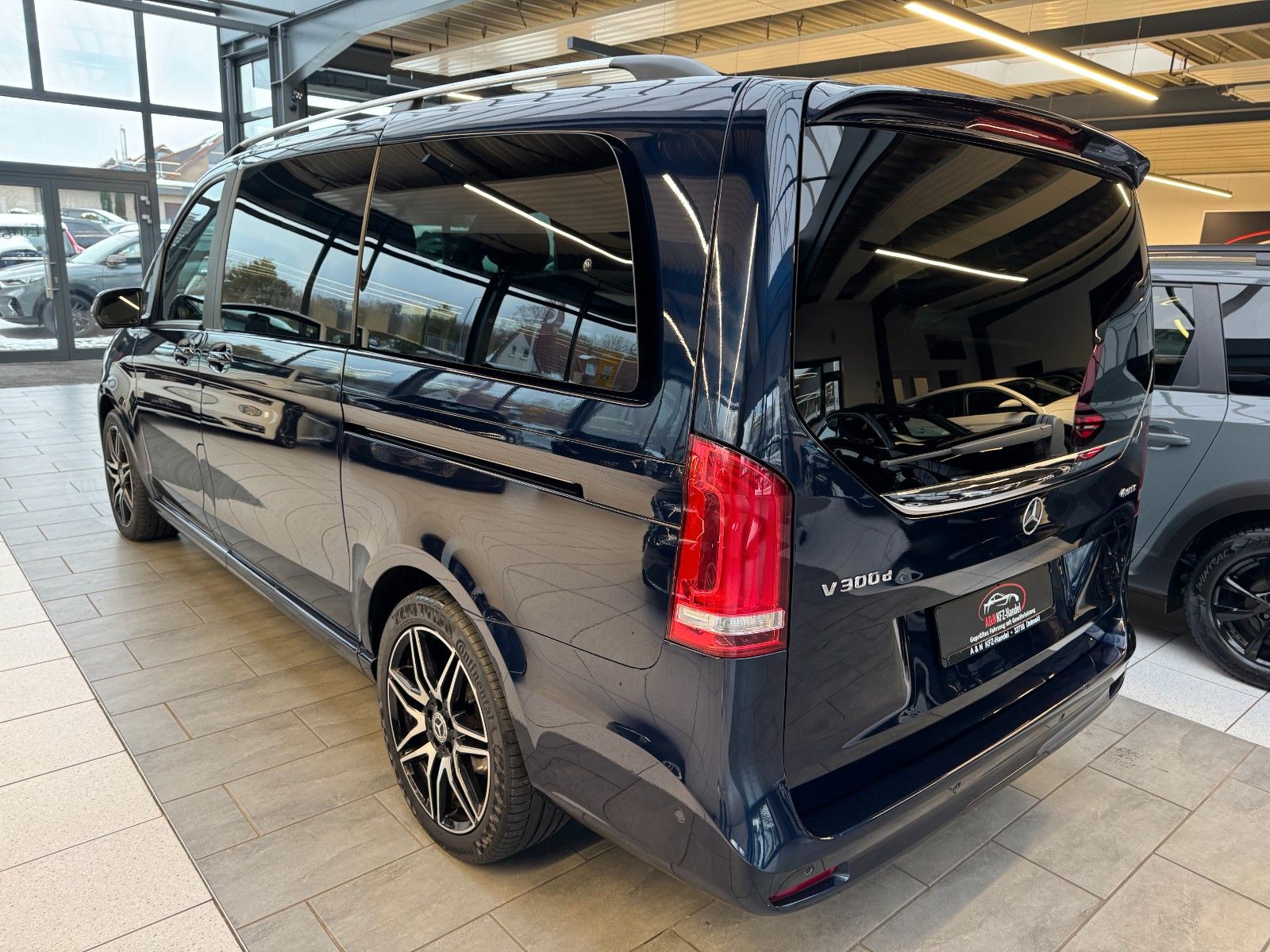 Mercedes-Benz V 300 d AVANTGARDE EDITION Lang