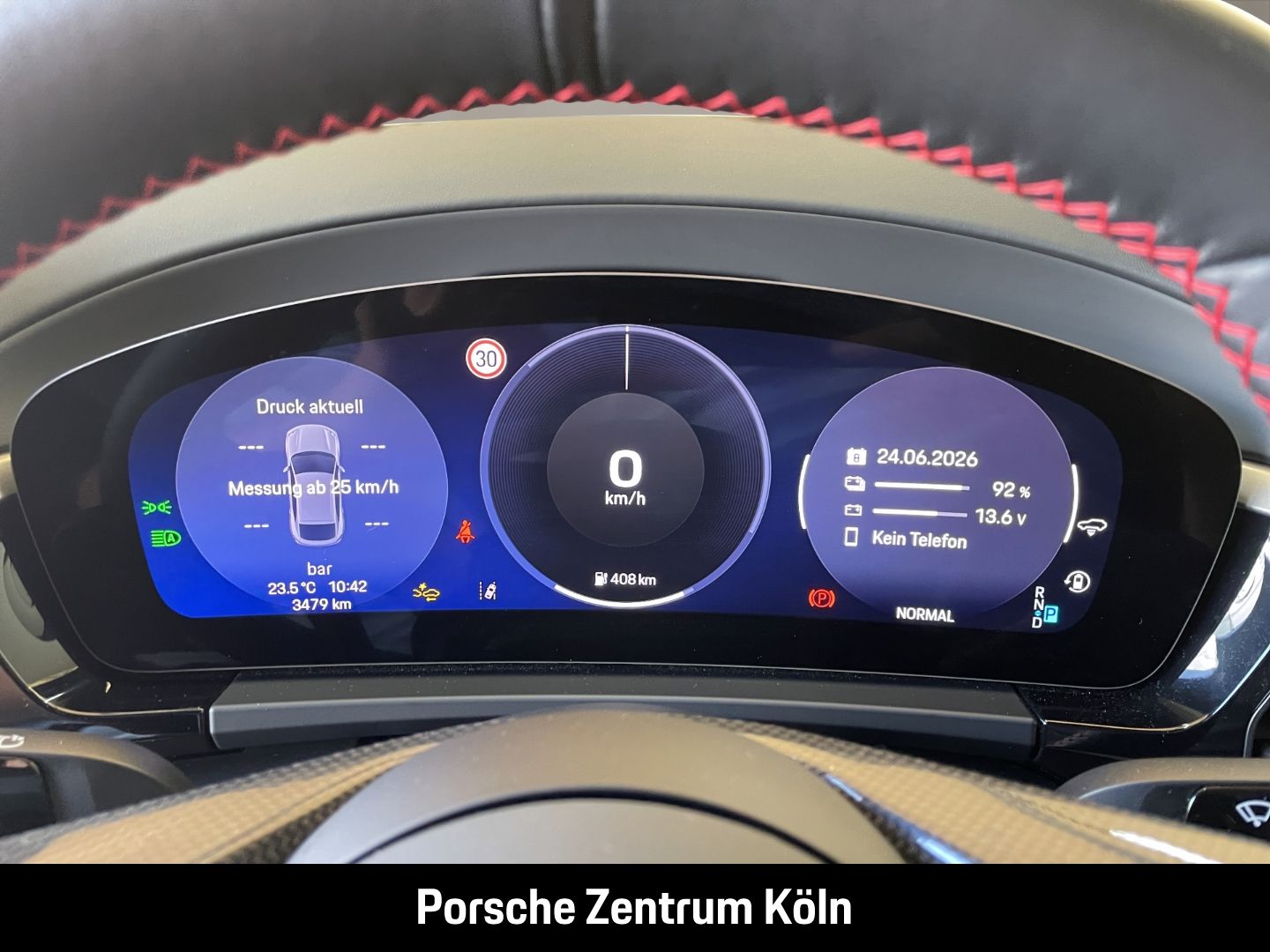 Porsche Macan 4S Burmester InnoDrive HA-Lenkung Head-Up