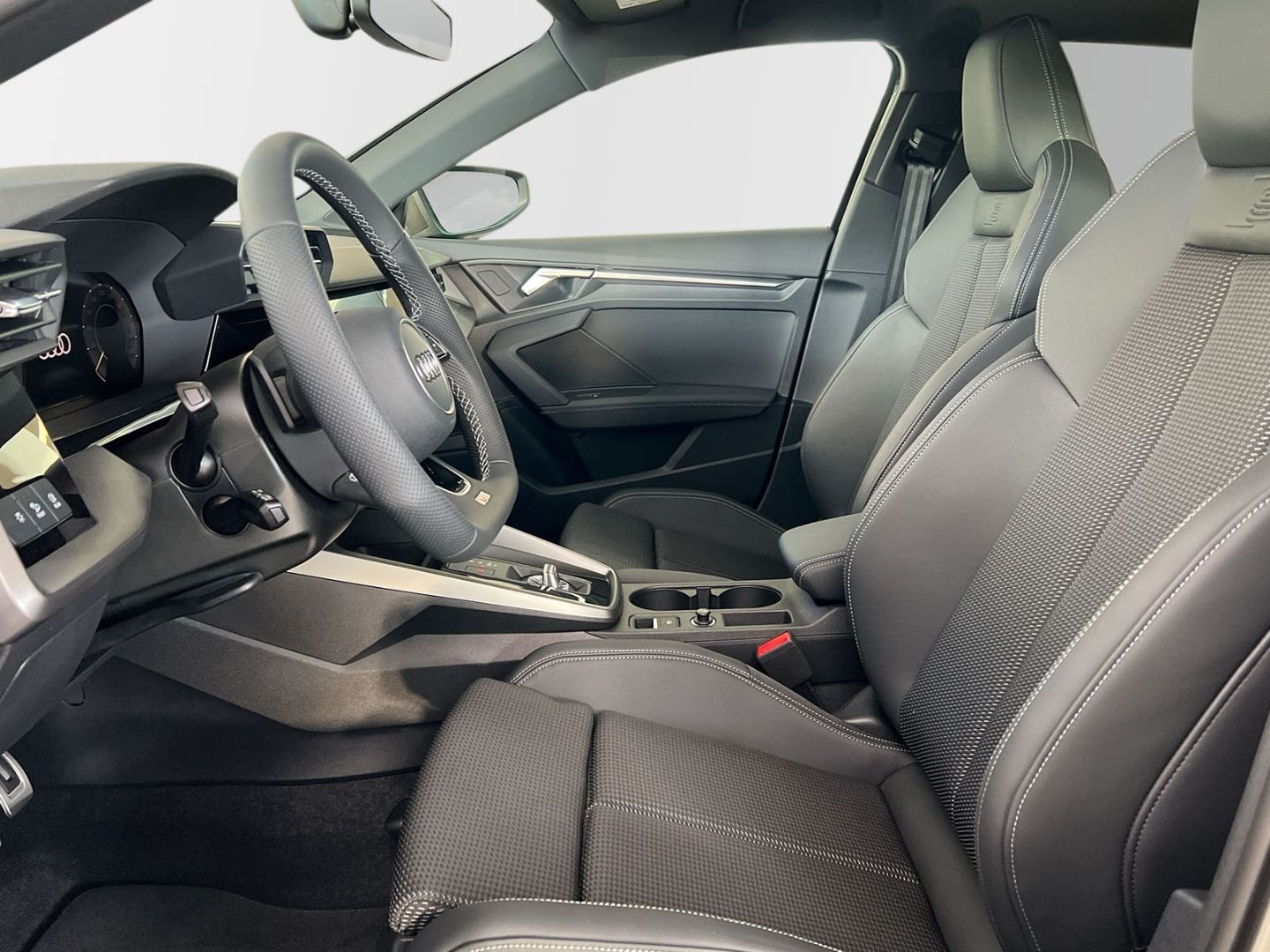 Audi A3 45TFSI e S line Sportback - Samsaru's Car Outlet