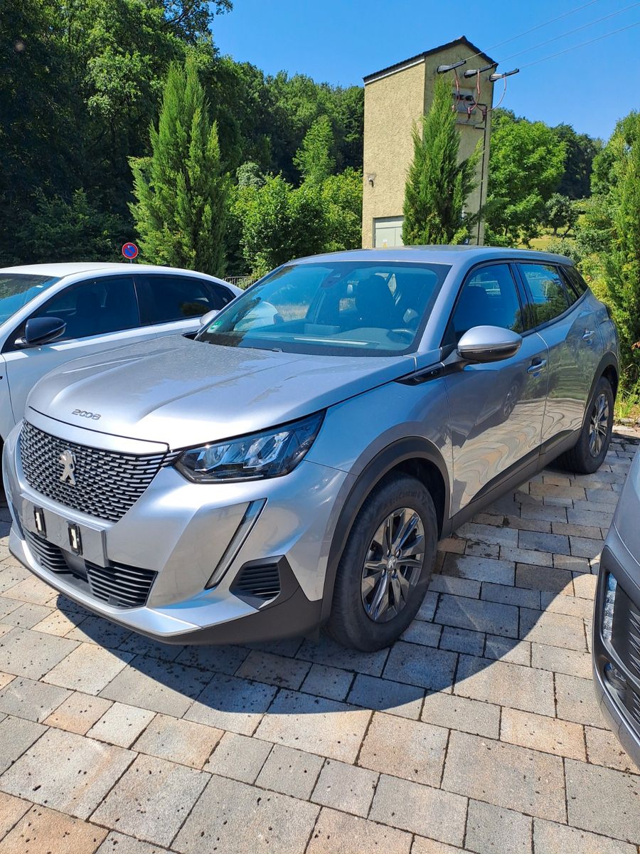 Peugeot e-2008 Activepack - Samsaru's Car Outlet