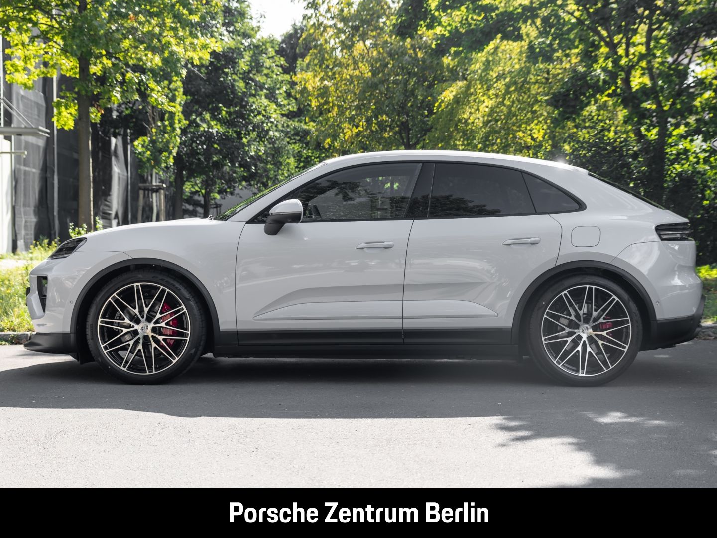Porsche Macan 4S BOSE Luftfederung Panorama InnoDrive