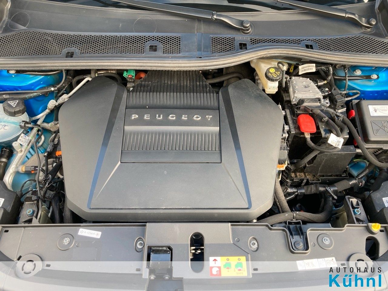 Peugeot E-208 GT Elektro - Samsaru's Car Outlet