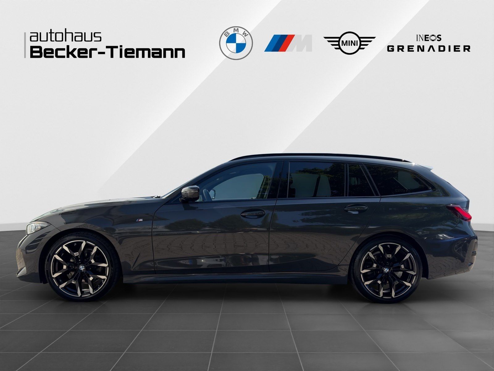 BMW 320i Touring M-Sport AHK HUD DrivAss. ACC ParkAs