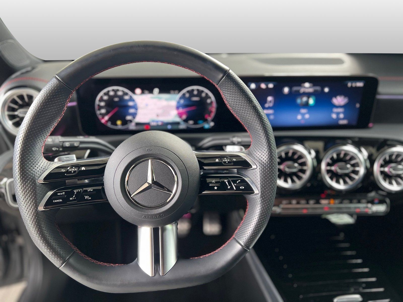 Mercedes-Benz CLA 250 4M AMG Line Premium - Samsaru's Car Outlet