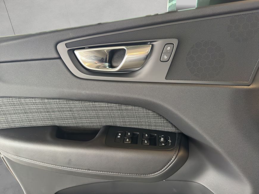 Volvo XC60 B5 B AWD Core