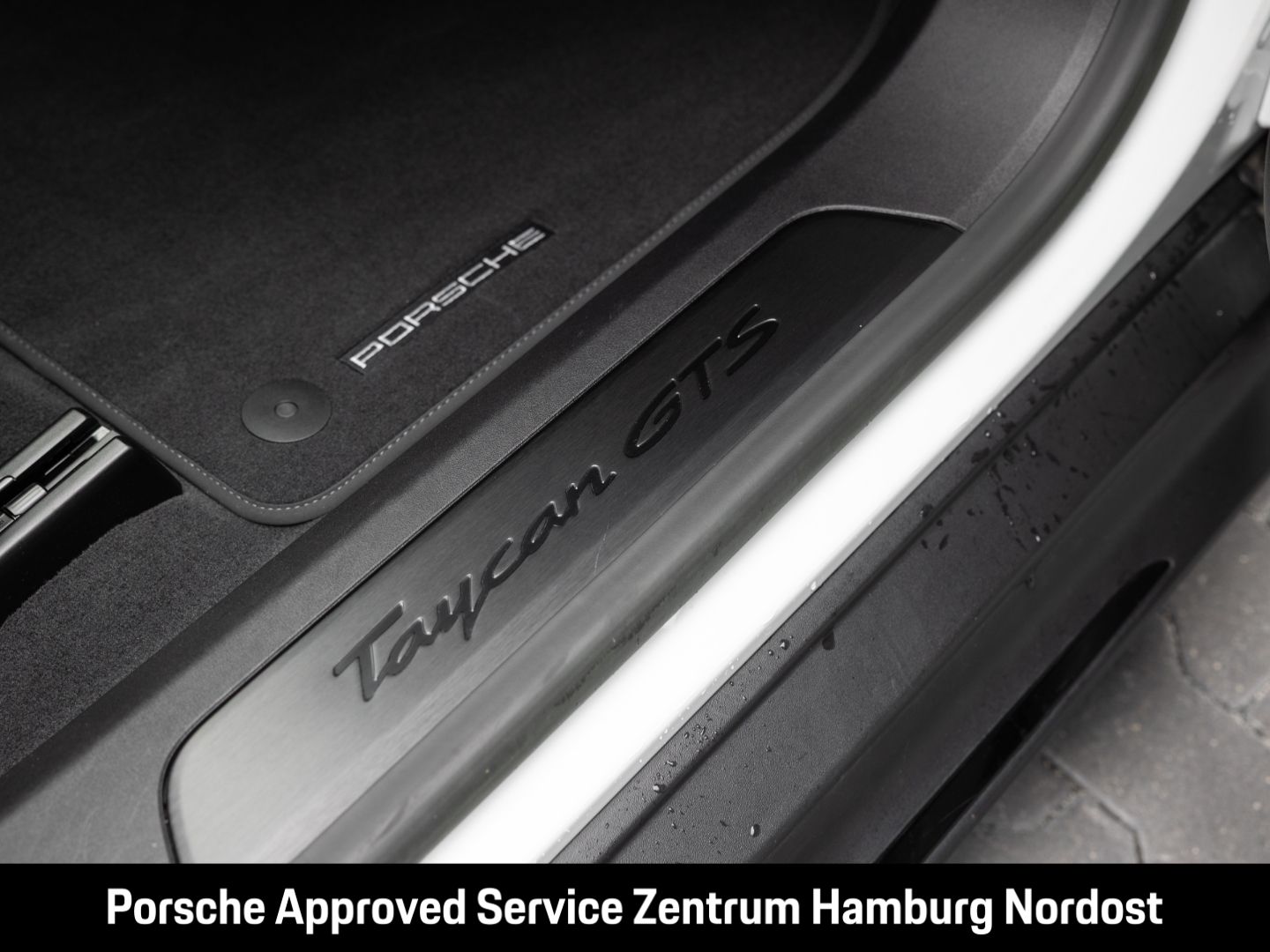 Porsche Taycan GTS Sport Turismo BOSE PDLS+ Surround