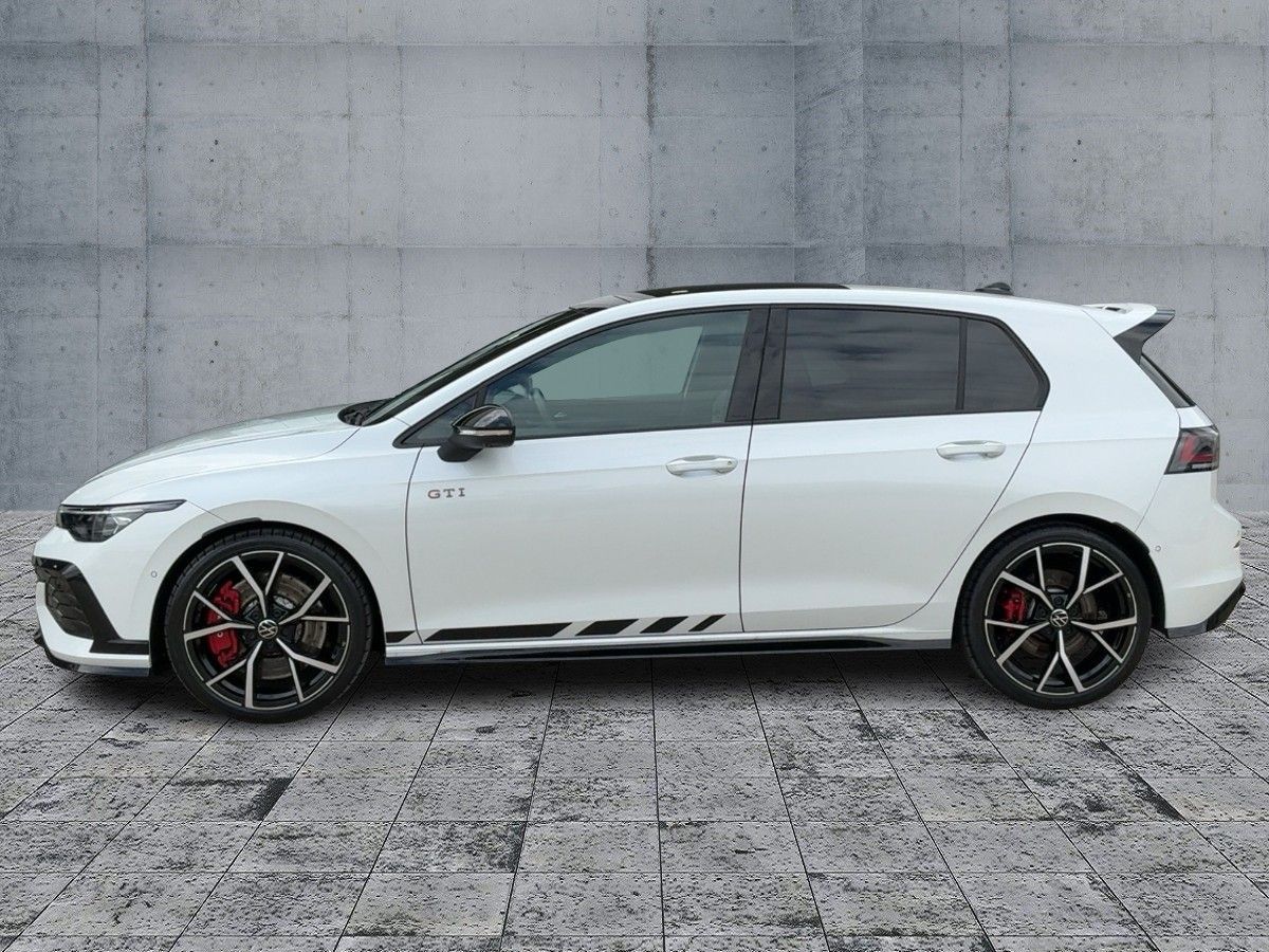 Volkswagen Golf VIII GTI Clubsport 5JG+LEDER+MATRIX+PANO+19