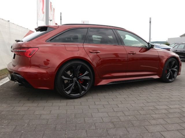 Audi RS 6 Avant RS-SPORTAGA*STANDHZG*PANO*360°*280KMH
