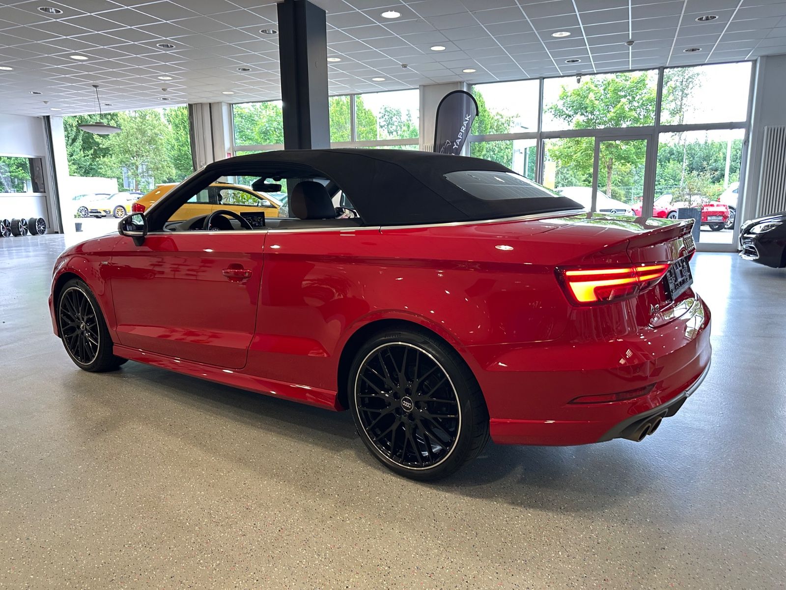 Audi A3 Cabriolet 35 TFSI S-line Competition - Samsaru's Car Outlet
